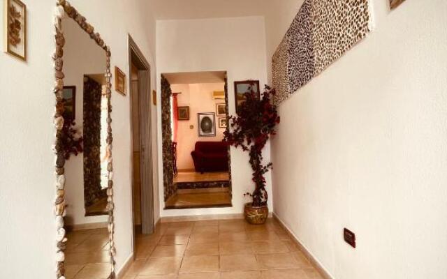 Appartamento vacanze 150mq a 100 metri dal mare