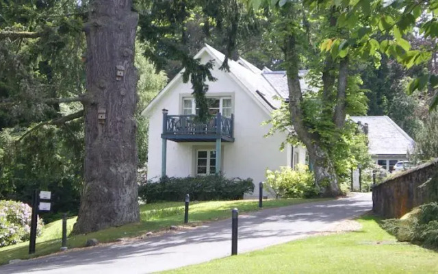 Pond View Lodge - Duchally