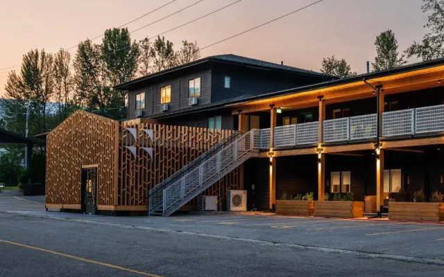 Gravity Haus Revelstoke
