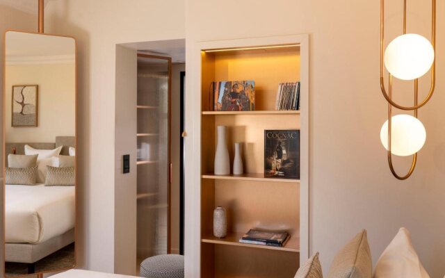 Alberte Hotel