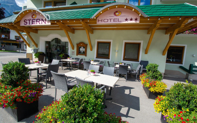 Hotel Stern