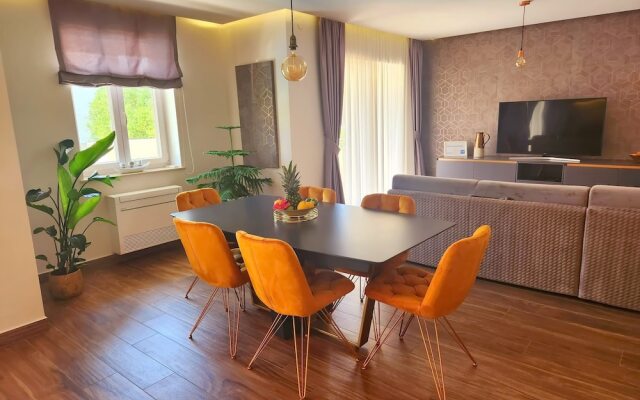 Villa Calypso Royal Apartment