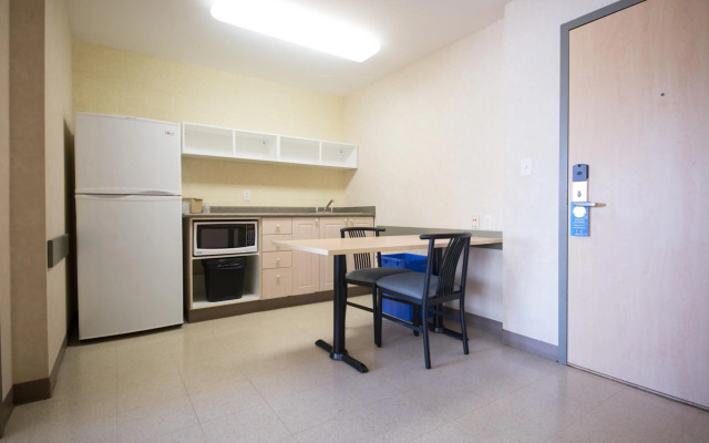 Residence & Conference Centre - Windsor