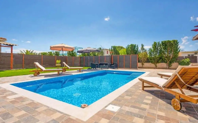 Villa Bora With Private Pool