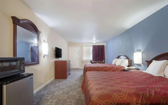 Econo Lodge Thomaston