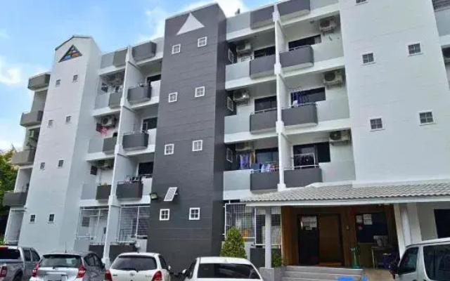 Amina Residence