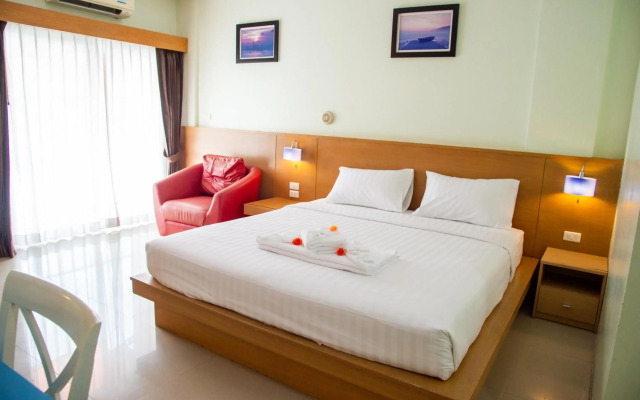 Patong Eyes Hotel