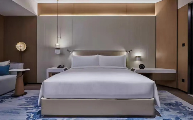 Chongqing Lijia Weilai Hotel, Curio Collection by Hilton