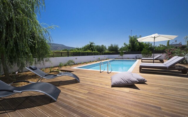Seametry Luxury Living Villa