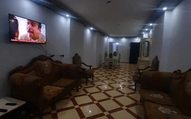 Makseem Hotel