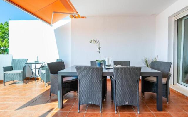 Disfruta amplio moderno y luminoso Golf Resort Torrequebrada