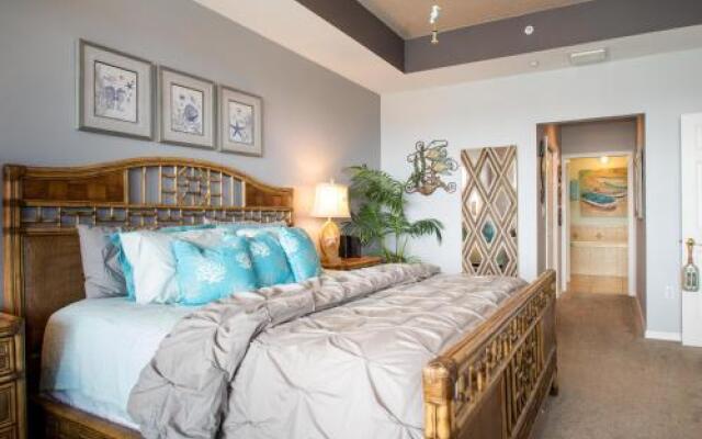 Harborview Grande 803