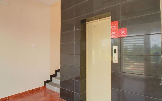 OYO 12798 Soundaryam Apartments