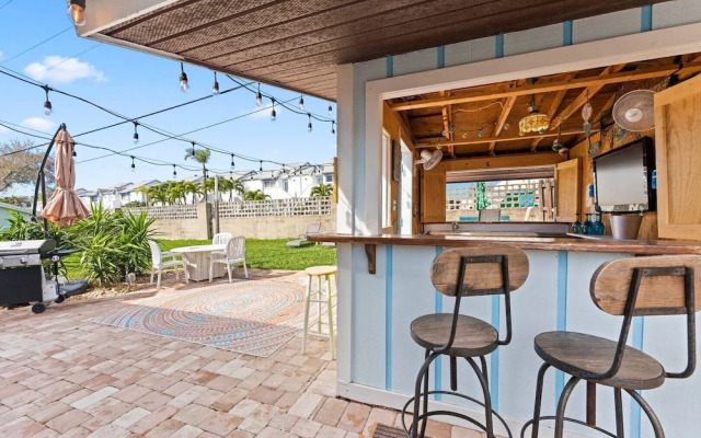 384 Harbor Drive