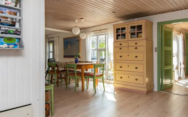 6 Person Holiday Home in Grenaa