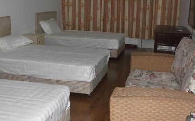 Luzhi Shuixiang Young Courtyard Homestay