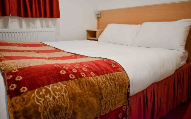 Royal Square Hotel - BHX & NEC