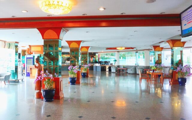 The Viangtak Riverside Hotel