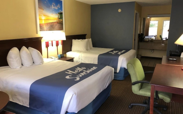 Days Inn Spartanburg Waccamaw