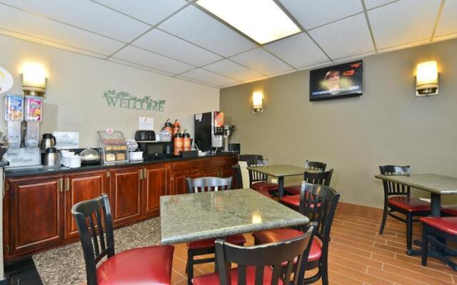 Super 8 Motel - Bridgeview/Chicago Area