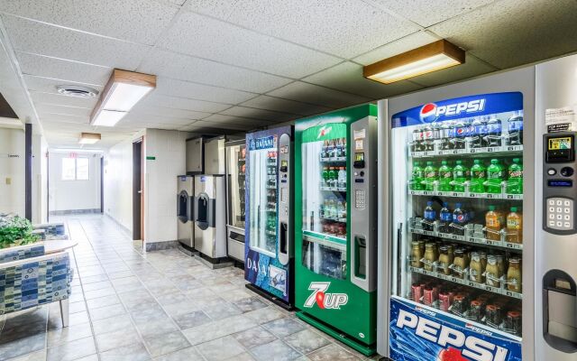 Baymont by Wyndham Gillette