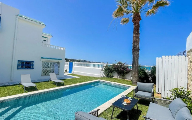 The Sea House Beach Front Villa With Pool