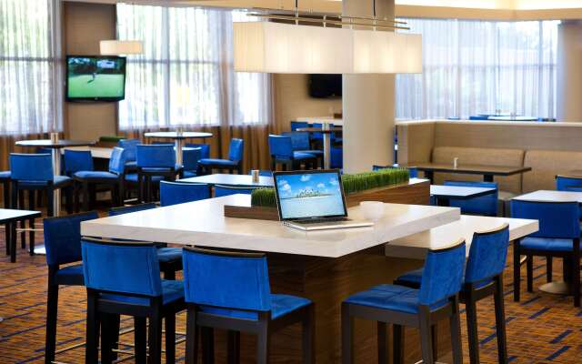 Sonesta Emeryville - San Francisco Bay Bridge