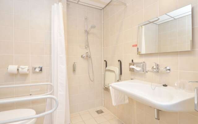 Отель Fletcher Hotel-Restaurant 's-Hertogenbosch