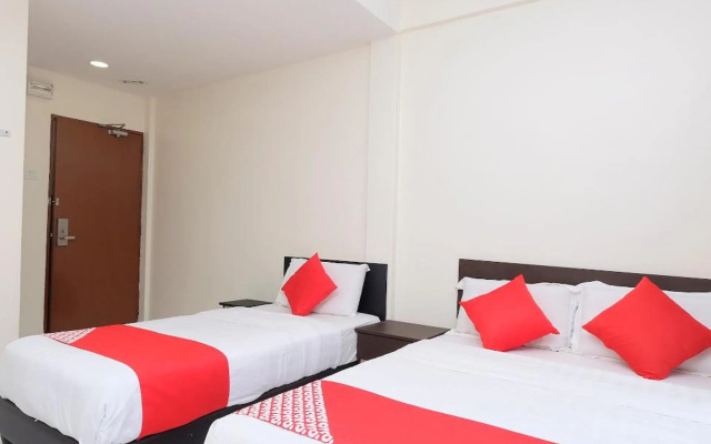 OYO 1104 Q Hotel – Guest Rooms – Temerloh