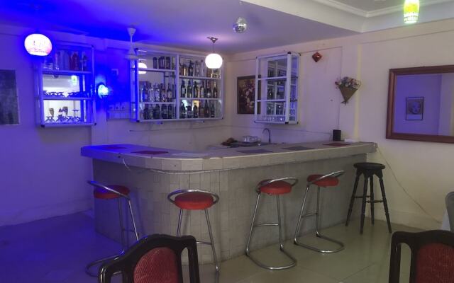 Animens Hotel Takoradi