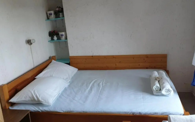 Apartment 4M Cunski