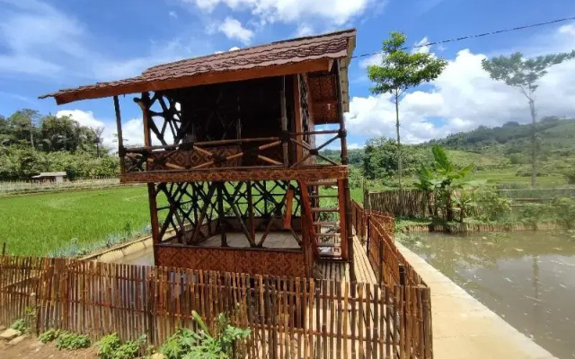 OYO Home 91250 Desa Wisata Taraju
