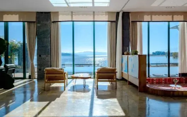 Dali Simple Life Scenic Apartment (Erhai)