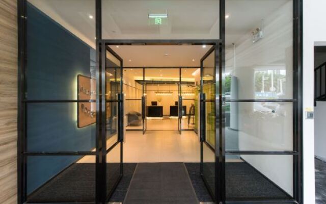 CJIA Apartment (Shenzhen Bao'an Fanshen Subway Station)