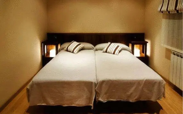 Hostau Era Claverola