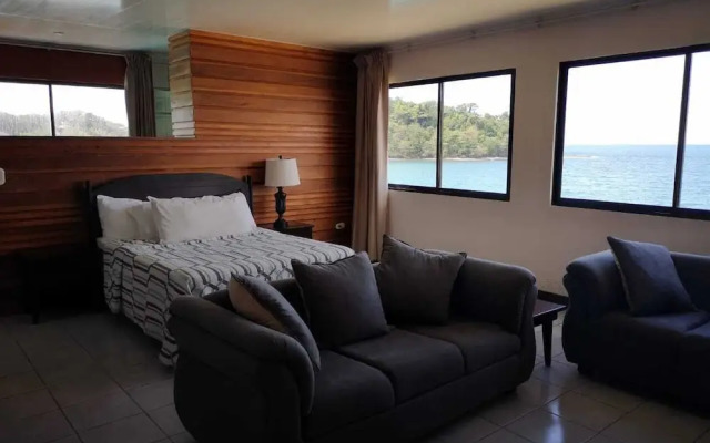 Hotel Playa Bonita
