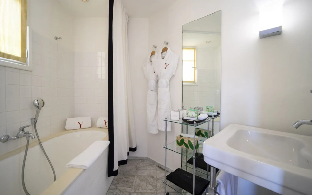 Hôtel Le Y Saint-Tropez