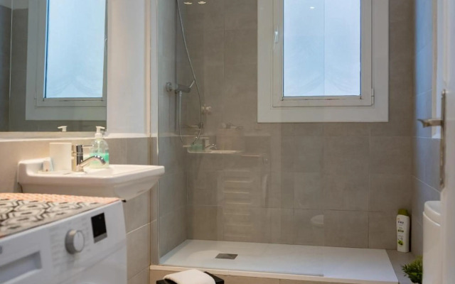 Seneca7 near paseo de gracia