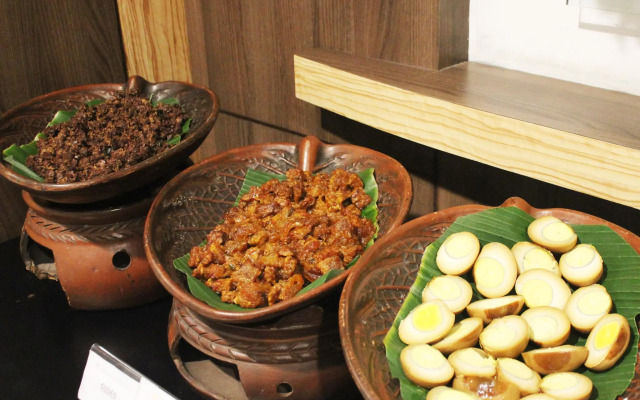 Top Malioboro Hotel