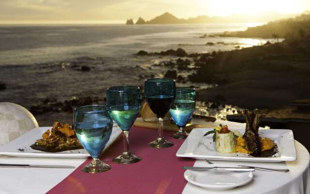 Hacienda Encantada Resort & Residences
