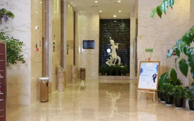 Ramada By Wyndham Longyan