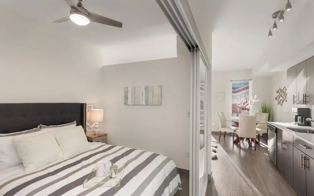 Pelicanstay in Pioneer Square