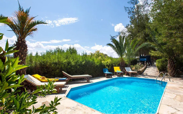 Villa Ambeli