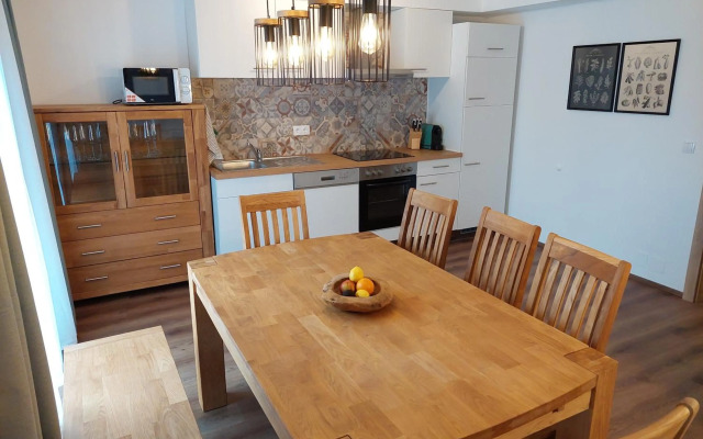 Stony Sea Apartments