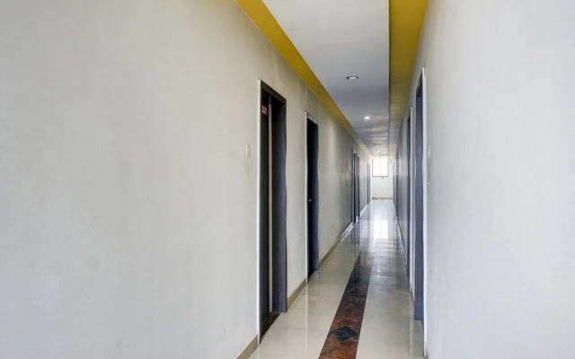 OYO Flagship 12528 Green View Guest House 2