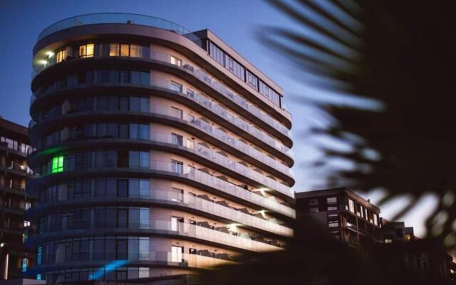 White Tower Mamaia, apartment privat - studio