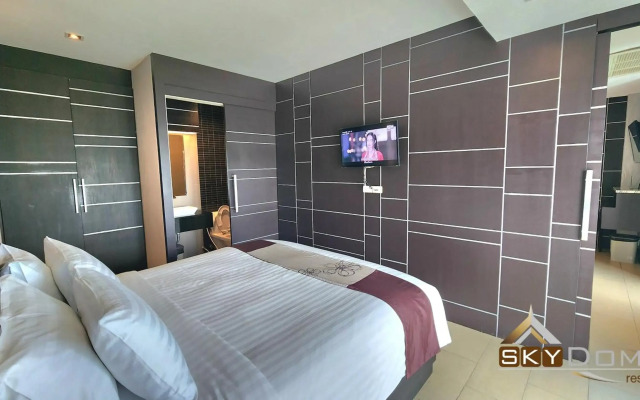 Sky Dome Resotel