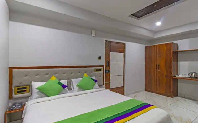 Treebo Abhi Suites, 400 M From Guntur Junction