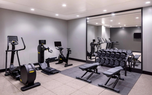 Hilton Woking