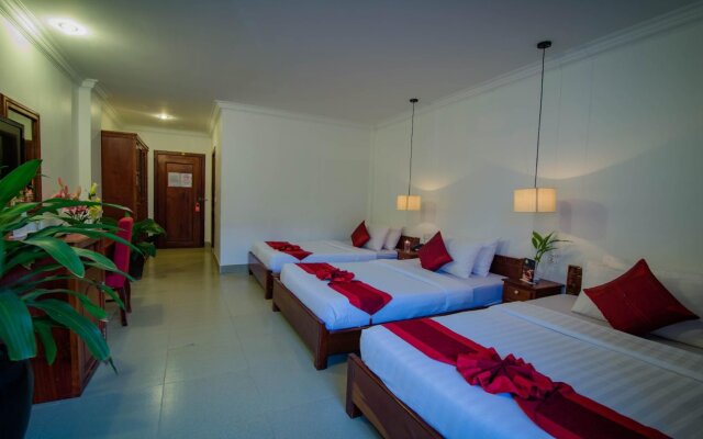 Mekong Angkor Deluxe Hotel